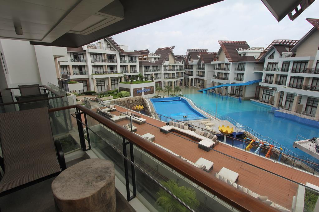 Crown Regency And Convention Center 3*