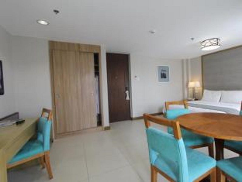 Resort Crown Regency And Convention Center Balabag (Boracay)