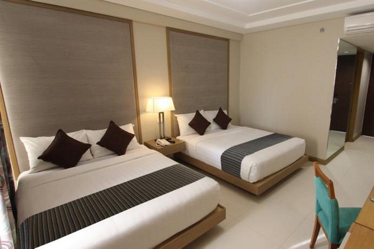 Resort Crown Regency And Convention Center 3*