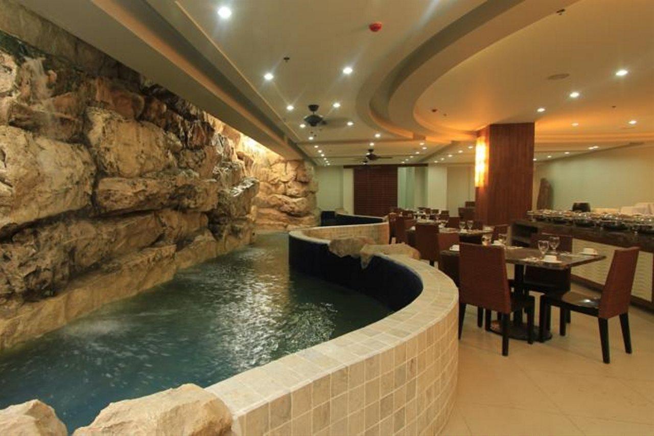 Resort Crown Regency And Convention Center Balabag (Boracay)
