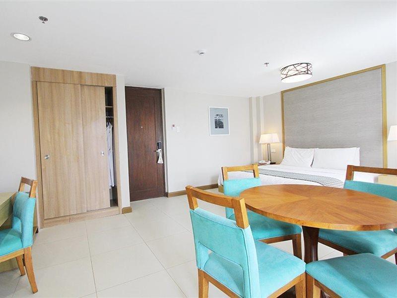 Resort Crown Regency And Convention Center 3*