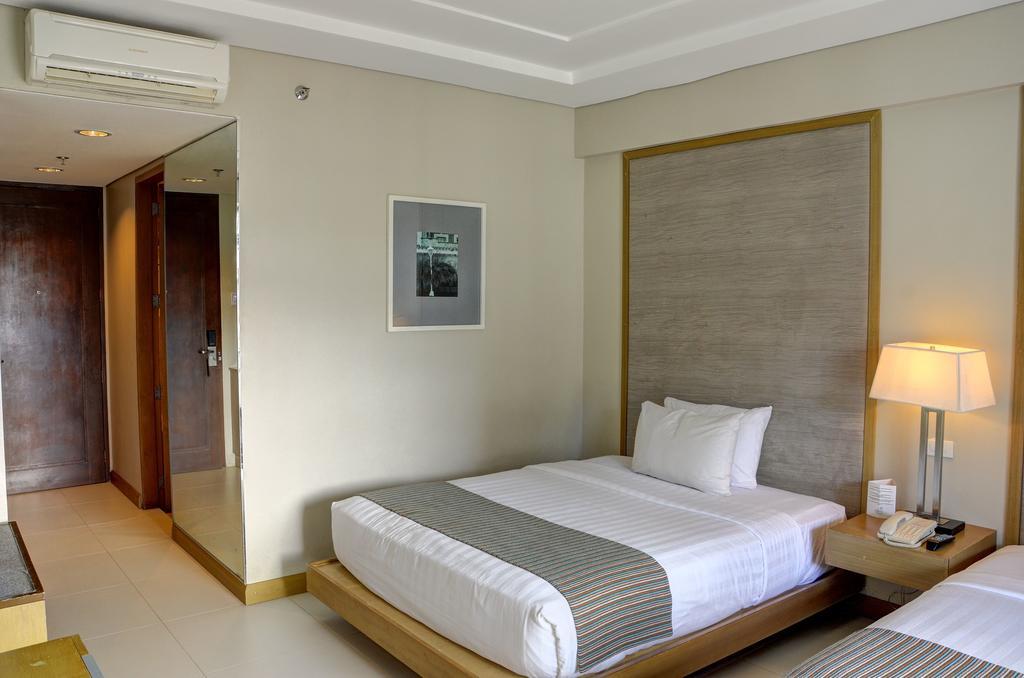 Resort Crown Regency And Convention Center 3*
