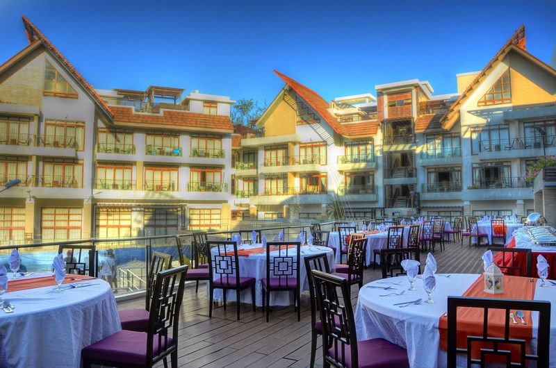 Crown Regency And Convention Center Resort Balabag (Boracay)