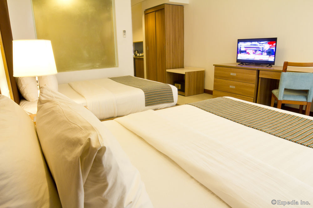 Resort Crown Regency And Convention Center 3*