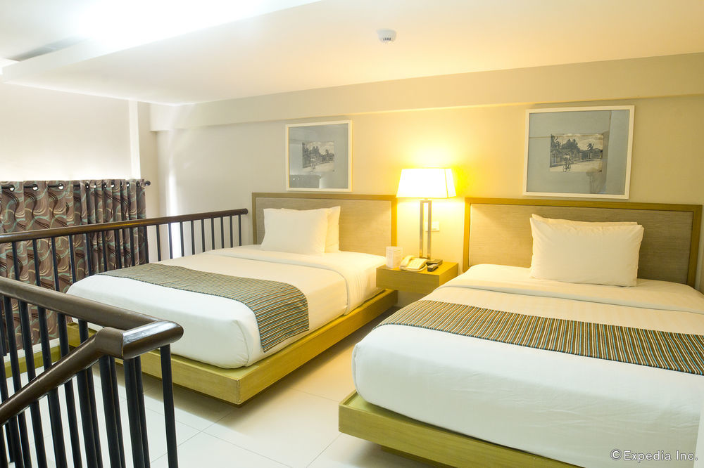 Crown Regency And Convention Center 3* Balabag (Boracay)